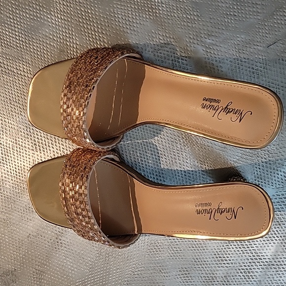 Ninety Union Couture Sassy Rose Gold sz10 - Picture 2 of 4